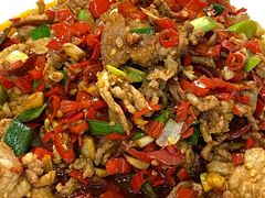 碎红辣椒炒肉-憨伢子·家常菜小食堂·有锅气の炒菜(江汉路店)