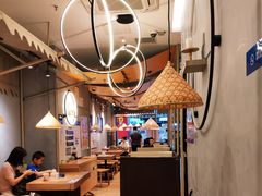 -刀小蛮半只鸡过桥米线(家乐福四元桥店)