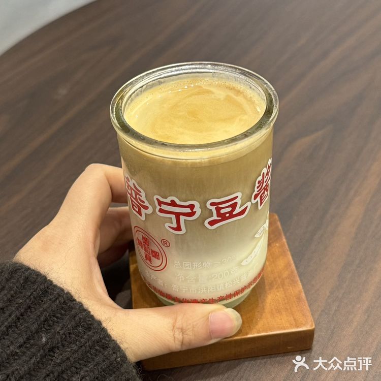 重庆｜从门口就猜到这家咖啡店很有意思