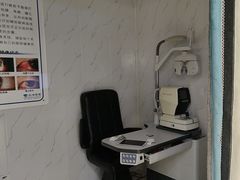-标准眼镜·蔡司官方授权店(塘沽远洋未来汇店)