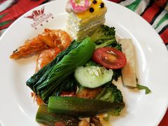 -丝路天山酒店(国际大巴扎店)