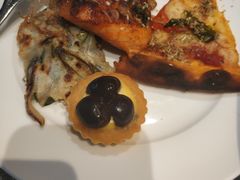 -圣丰索菲特·2 On 988 Café 自助餐厅