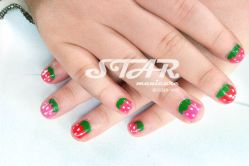 草莓小美妞~-STAR美甲店