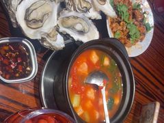 -蚝堡海鲜·威海菜·海肠捞饭·烧烤·亚洲吃蚝公司(幸福门店)