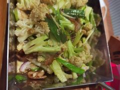 -川堂风·跷脚牛肉·乐山爆炒(宝山日月光店)