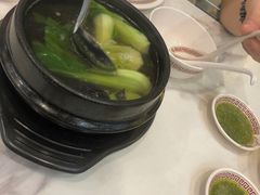 -光海鲜鱼翅餐厅(叻差拉披色路店)