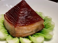 金牌扣肉配玉米饼-杭州西子湖四季酒店·金沙厅