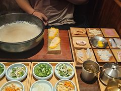 -银米·云南传统过桥米线(双廊黑金冠店)