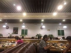 大堂-巴依兄弟西域美食(机场店)