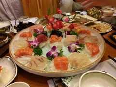 -青瓦餐厅·生鱼片·韩园烤肉(西塔店)