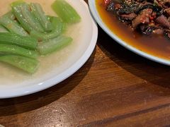 白油丝瓜-不相离盐帮菜(郎园店)