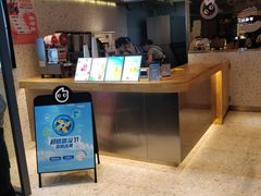 -CoCo都可(八达商城店)