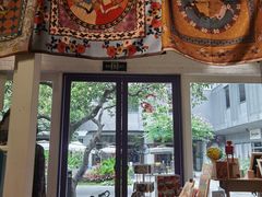 -恋物百货商店(华侨城店)