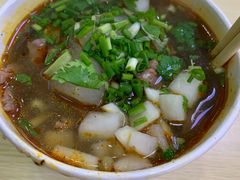 生烫鲜牛肉粉-江三王记牛杂馆(总店)
