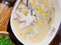 刘备酸菜鱼-水煮三国·川鲁江湖菜(香山店)