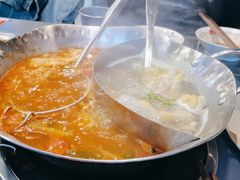 -由衷贵州酸汤牛肉火锅(新桥店)