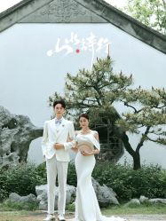 -雪中彩影婚纱摄影·微光艺术中心