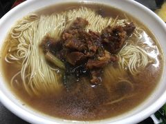 -老陆稿荐(西中市店)