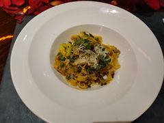 -YUE·6·西式融合餐厅(外滩六号店)