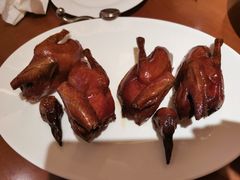 红烧乳鸽-杭州JW万豪酒店-万豪中餐厅