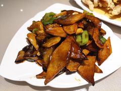 -老码头黑皮肘子锅包肉(赣水路店)