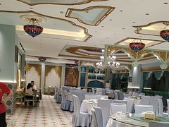 -马尔龙新疆饭店·清真(瑞景店)