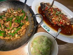 -费大厨辣椒炒肉(万家丽一店)