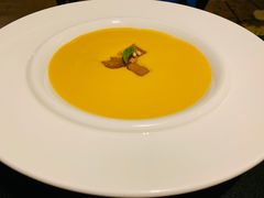 松仁南瓜浓汤-圣丰索菲特·法国餐厅