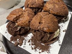 -W COLLECTIVE  DESSERT SHOP
