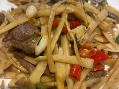 -牛八宝桂林米粉(八里庄店)