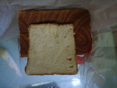 -光明牛奶棚(南泉店)