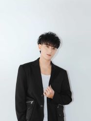 点击看大图 -LJOY丽锦造型·烫发染发