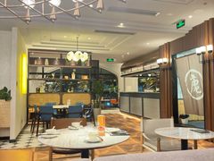 -鹿港小镇(霄云店)
