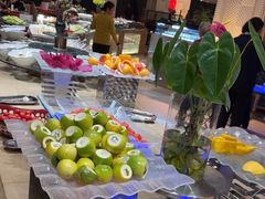 -荣誉国际酒店-云顶旋转餐厅