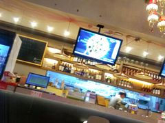 -樱花里音乐餐吧·牛扒椰子鸡(东圃店)