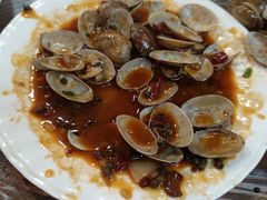 -亮亮烧烤(万松园店)