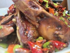 -乔家小院•本地小海鲜•非遗驴肉(万年泉路店)