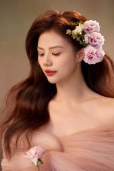 -至臻微拉婚纱摄影