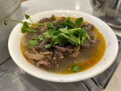 羊杂汤-内蒙联营烧麦 草原石榴红(护国寺店)