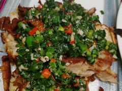 -香巴拉云南餐厅(华莱坞店)