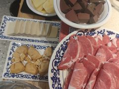 -东镇老火锅(长春路首店)