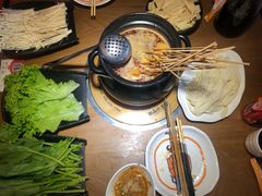 -尚品小土屋涮毛肚(李沧万达店)
