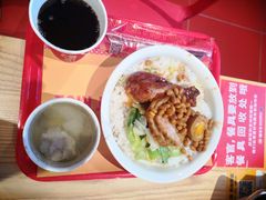 -猪戈戈超级猪脚饭(佳兆业店)