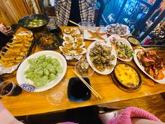 -老东镇啤酒屋海鲜加工·蒸汽海鲜·海鲜烧烤(台东店)