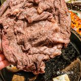 换装拍照+吃饭👘店里都是🫣摇曳的樱花美眉