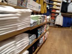 -优衣库(天津鲁能城购物中心店)