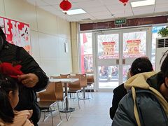 -华莱士·全鸡汉堡(济南大明湖店)