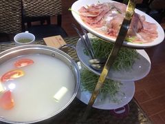 -映象潇湘·小瑶村·民族特色餐厅(植物园店)
