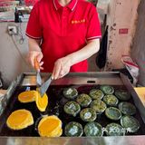 去饭店吃饭，朋友以为我去吃席了