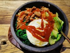 鸡肉石锅拌饭-花腰餐吧Bistro烧烤 傣味(传媒大学店)